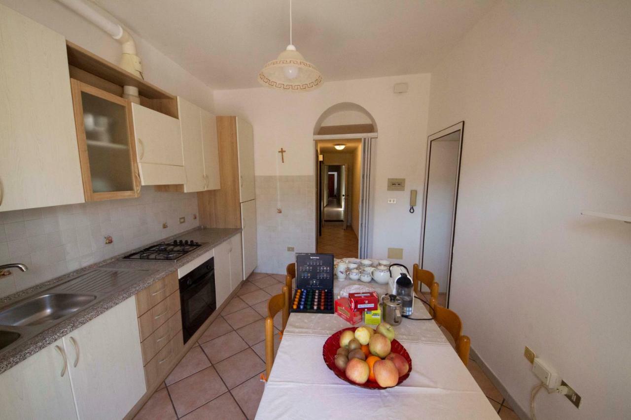 Bed & Breakfast Porta Santi 체세나 외부 사진
